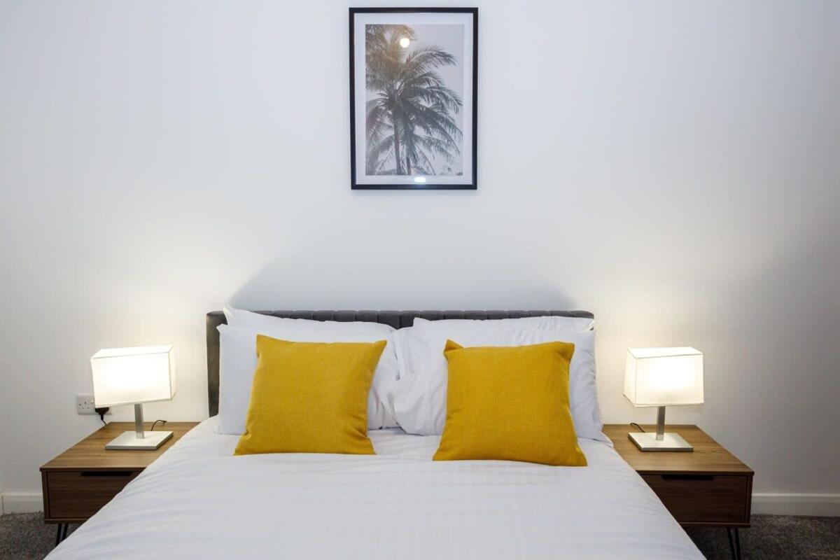 Contemporary 1 Bed Apartment Central Bolton Ngoại thất bức ảnh
