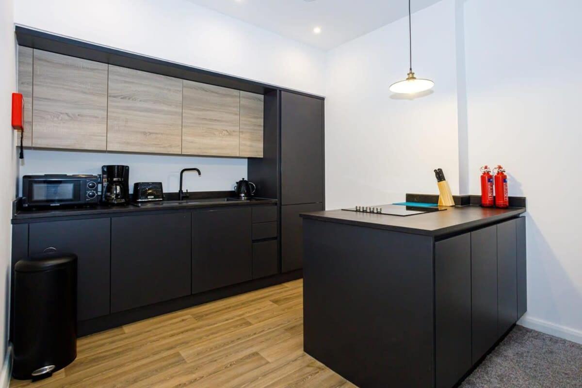 Contemporary 1 Bed Apartment Central Bolton Ngoại thất bức ảnh